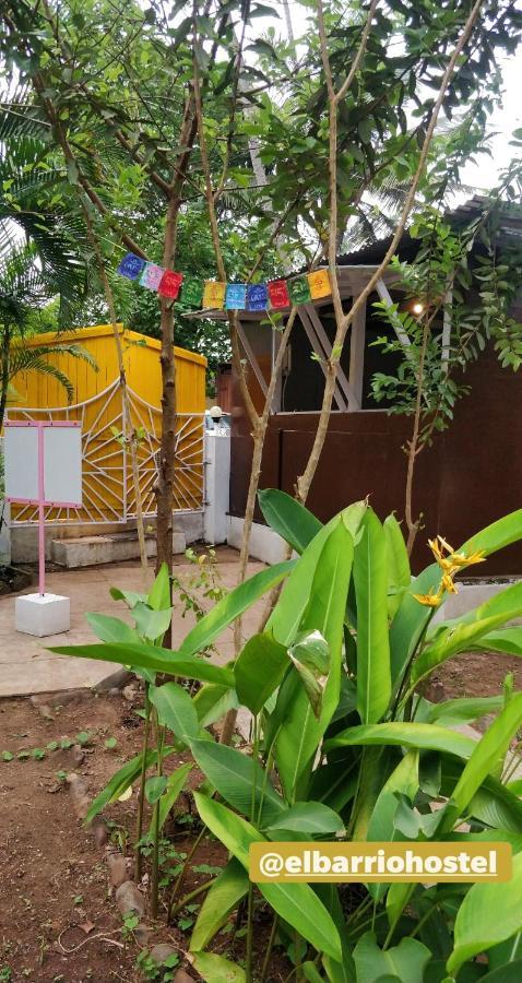 El Barrio Hostel Anjuna Extérieur photo