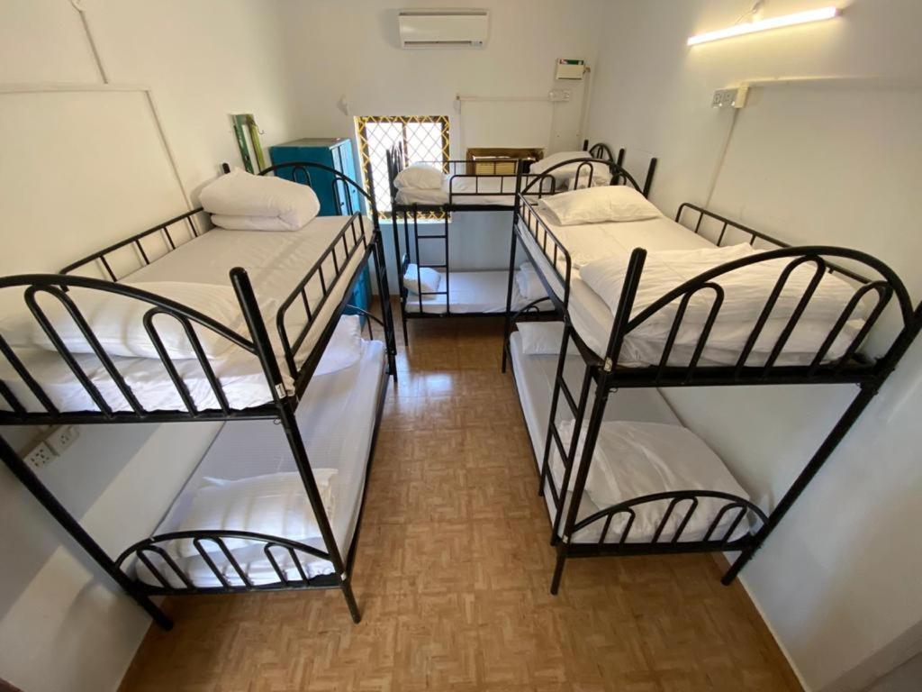 El Barrio Hostel Anjuna Extérieur photo